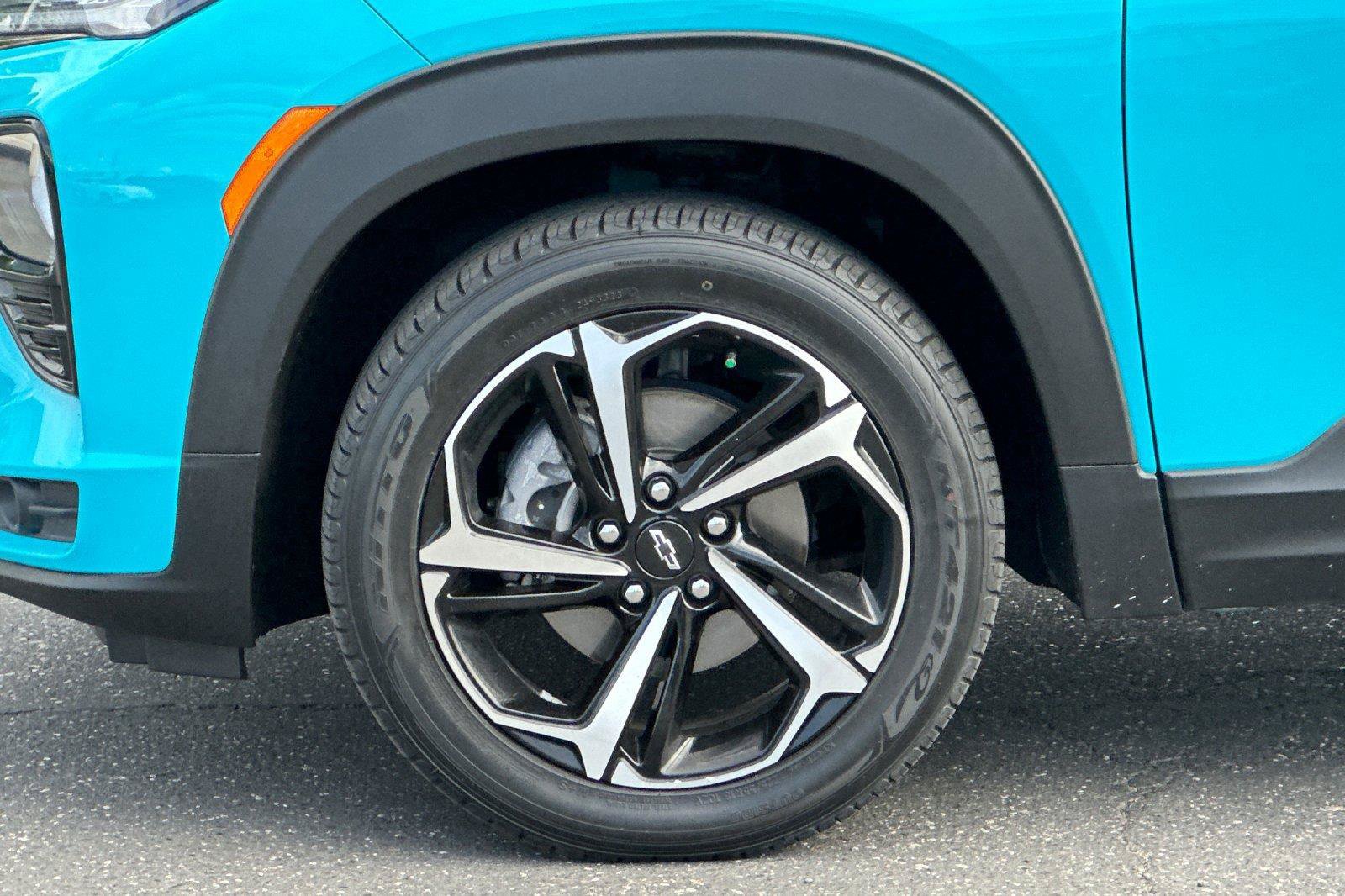 Used 2022 Chevrolet TrailBlazer RS FWD image 24