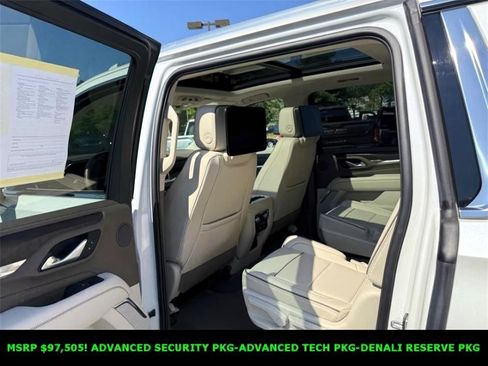 Certified 2024 GMC Yukon XL Denali w/ Denali Reserve Package image 15