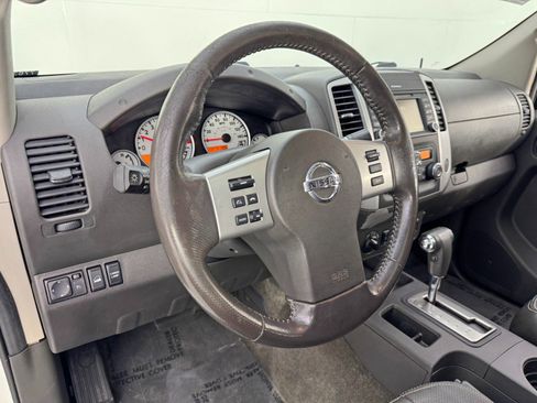Used 2016 Nissan Frontier PRO-4X w/ Pro-4x Luxury Package image 13