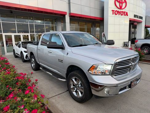 Used 2015 RAM 1500 Big Horn AWD/4WD image 3