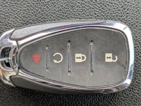 Used 2022 Chevrolet TrailBlazer RS image 30