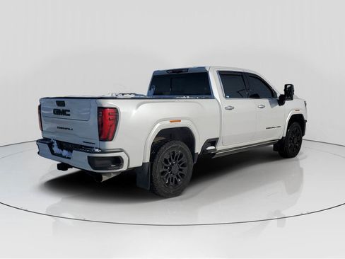 Used 2024 GMC Sierra 2500 Denali Ultimate image 4