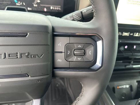 New 2026 GMC Hummer EV 2X image 28