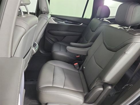 Certified 2023 Cadillac XT6 Premium Luxury w/ Technology Package image 12