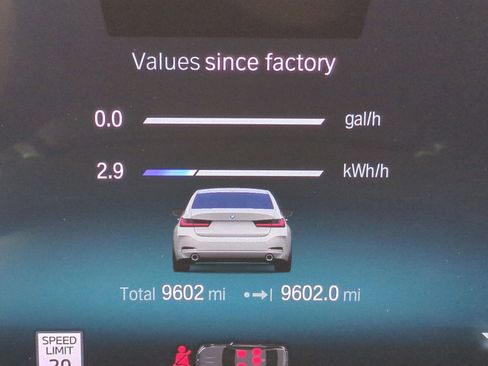 Certified 2024 BMW 330e w/ Convenience Package image 22