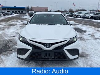 Used 2023 Toyota Camry SE video 2