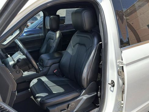 Used 2020 Ford Expedition Max Limited w/ Equipment Group 301A AWD/4WD image 11