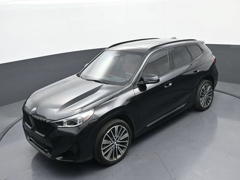 Used 2023 BMW X1 xDrive28i w/ Premium Package AWD/4WD image 31
