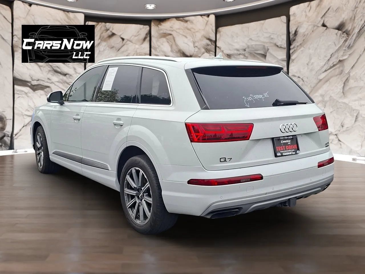 Used 2017 Audi Q7 3.0T Premium Plus w/ Premium Plus Package AWD/4WD image 4