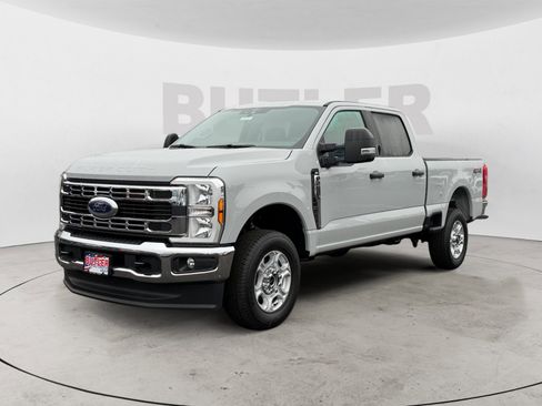 New 2026 Ford F250 XLT image 1