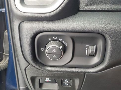 Used 2022 RAM 1500 Lone Star RWD image 31