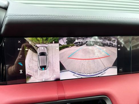 Used 2025 Porsche Taycan 4 Cross Turismo image 22