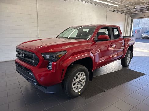 New 2026 Toyota Tacoma SR5 image 4