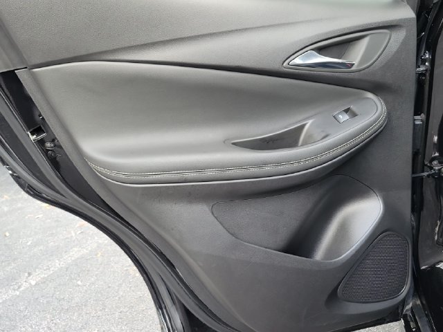 Certified 2023 Buick Encore GX Select w/ Sport Touring Package FWD image 15