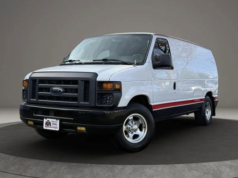Used 2013 Ford E-150 and Econoline 150 w/ PWR Group image 1