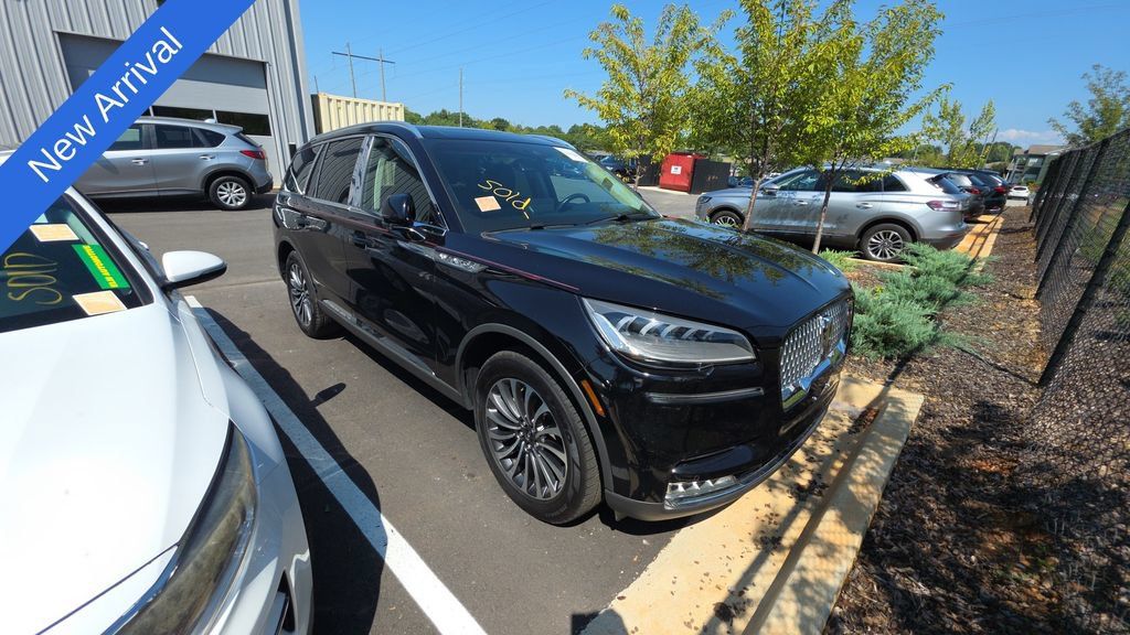 Used 2021 Lincoln Aviator Reserve w/ Elements Package Plus AWD/4WD image 1