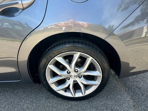 Used 2019 Acura ILX FWD image 9