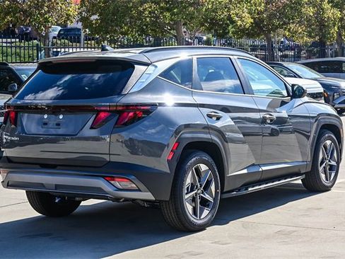 New 2026 Hyundai Tucson SEL image 4