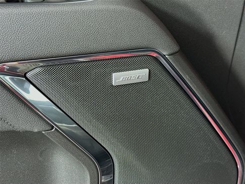 New 2026 GMC Sierra 3500 SLT w/ SLT Convenience Package image 14