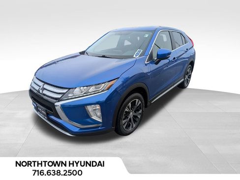 Used 2018 Mitsubishi Eclipse Cross SE image 3