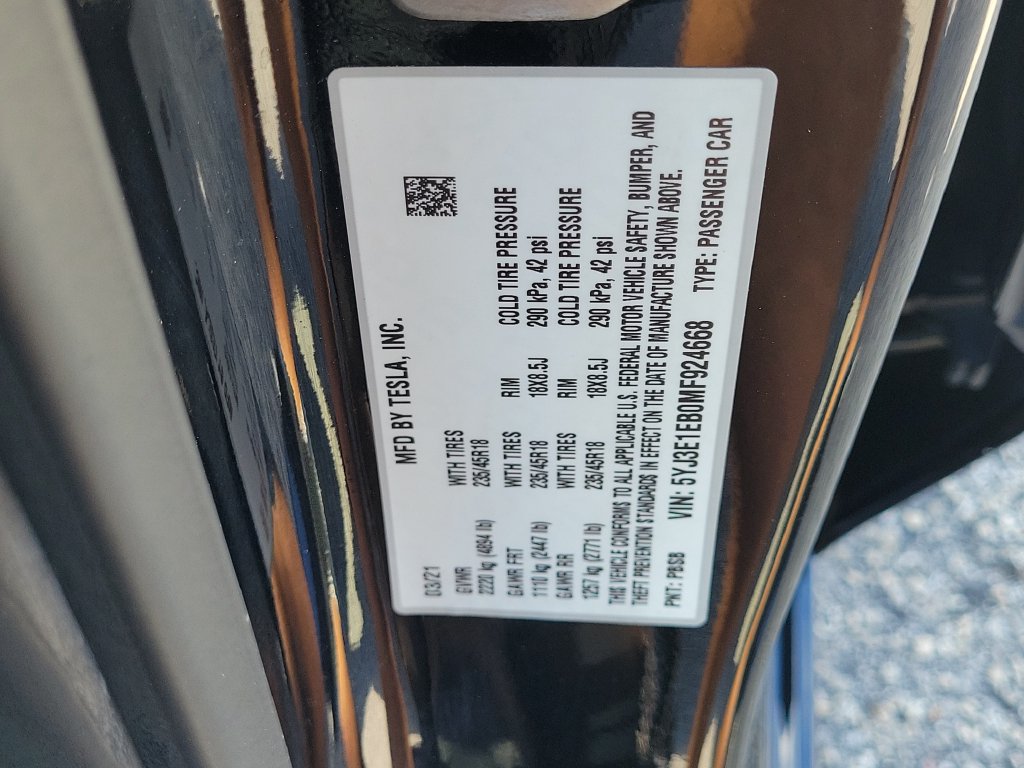 Used 2021 Tesla Model 3 Long Range AWD/4WD image 28