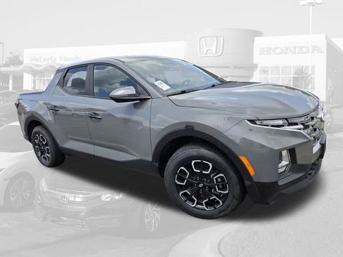 Used 2022 Hyundai Santa Cruz SEL FWD image 3