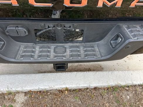 Used 2019 Toyota Tacoma TRD Pro image 7
