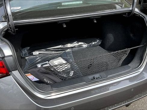 Used 2025 Nissan Sentra SV w/ All-Weather Package image 23