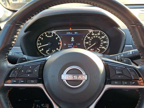 Certified 2023 Nissan Altima 2.5 SR FWD image 18