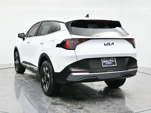 Used 2026 Kia Sportage LX image 7