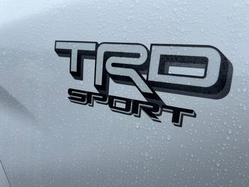 Used 2024 Toyota Tacoma TRD Sport image 31