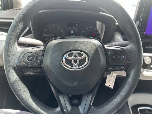 Used 2024 Toyota Corolla LE FWD image 14