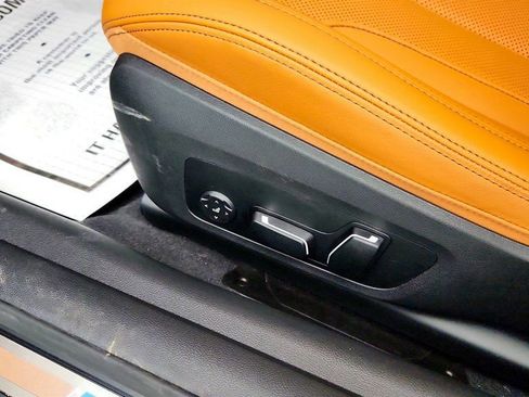 Used 2025 BMW 430i xDrive Convertible w/ M Sport Package image 12