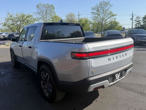 Used 2023 Rivian R1T Adventure AWD/4WD image 5