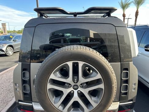 Used 2023 Land Rover Defender 110 X AWD/4WD image 5