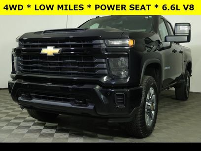 Used 2025 Chevrolet Silverado 2500 Custom w/ Custom Value Package