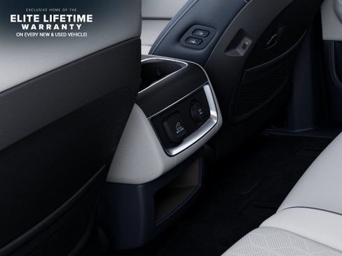 New 2026 Kia Carnival SX w/ SX Dark Edition Package FWD image 27