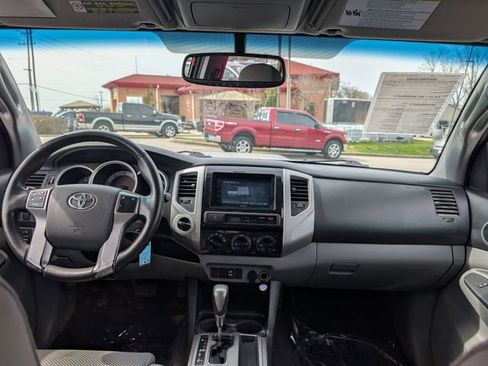 Used 2012 Toyota Tacoma 4x4 Double Cab w/ TRD Sport Pkg image 17