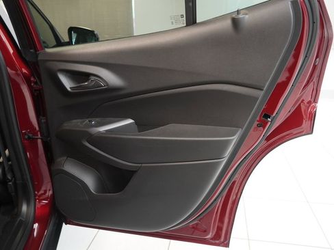 Used 2024 Chevrolet Trax RS w/ Driver Confidence Package image 27