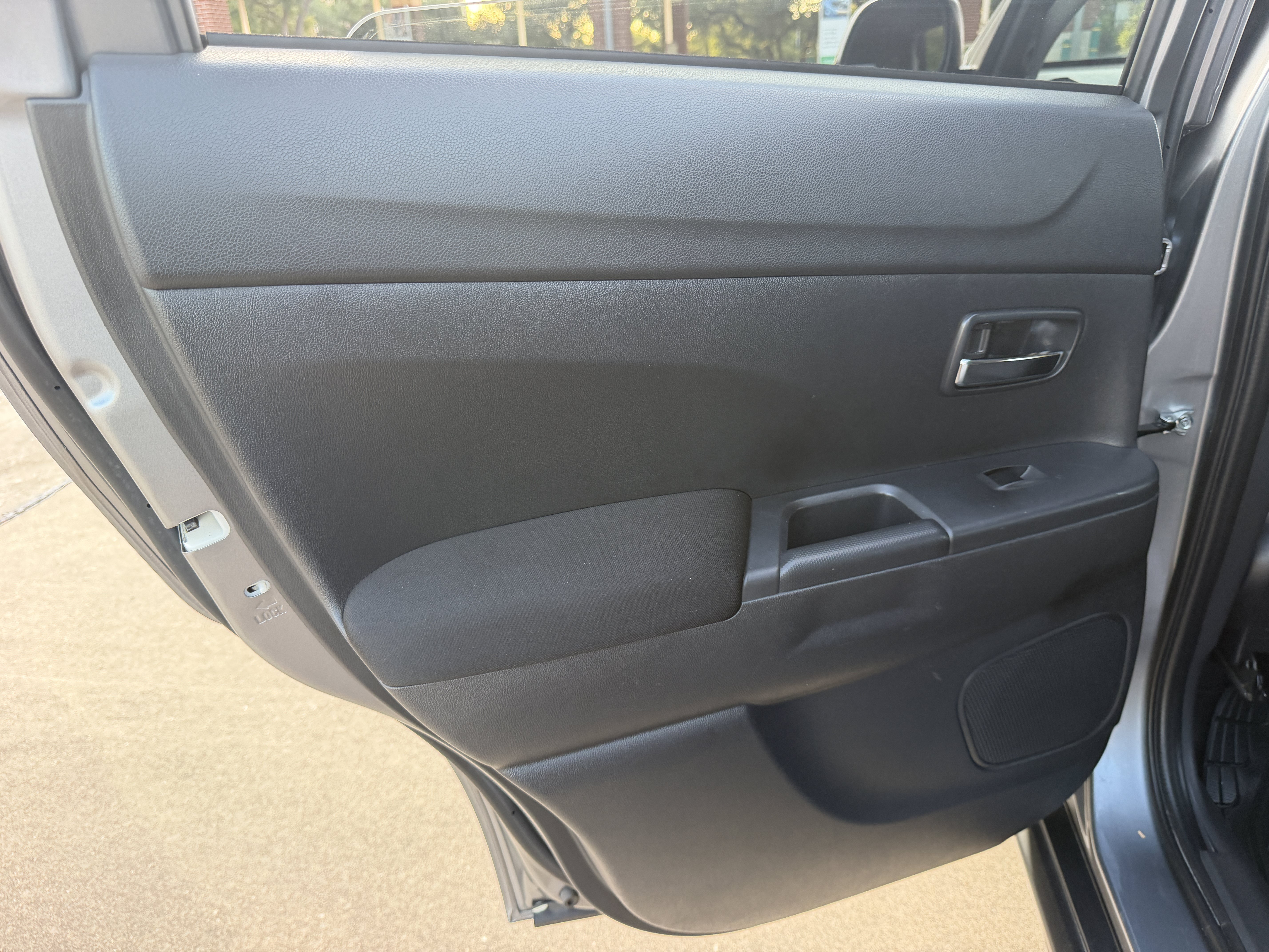 Used 2021 Mitsubishi Outlander Sport ES AWD/4WD image 15