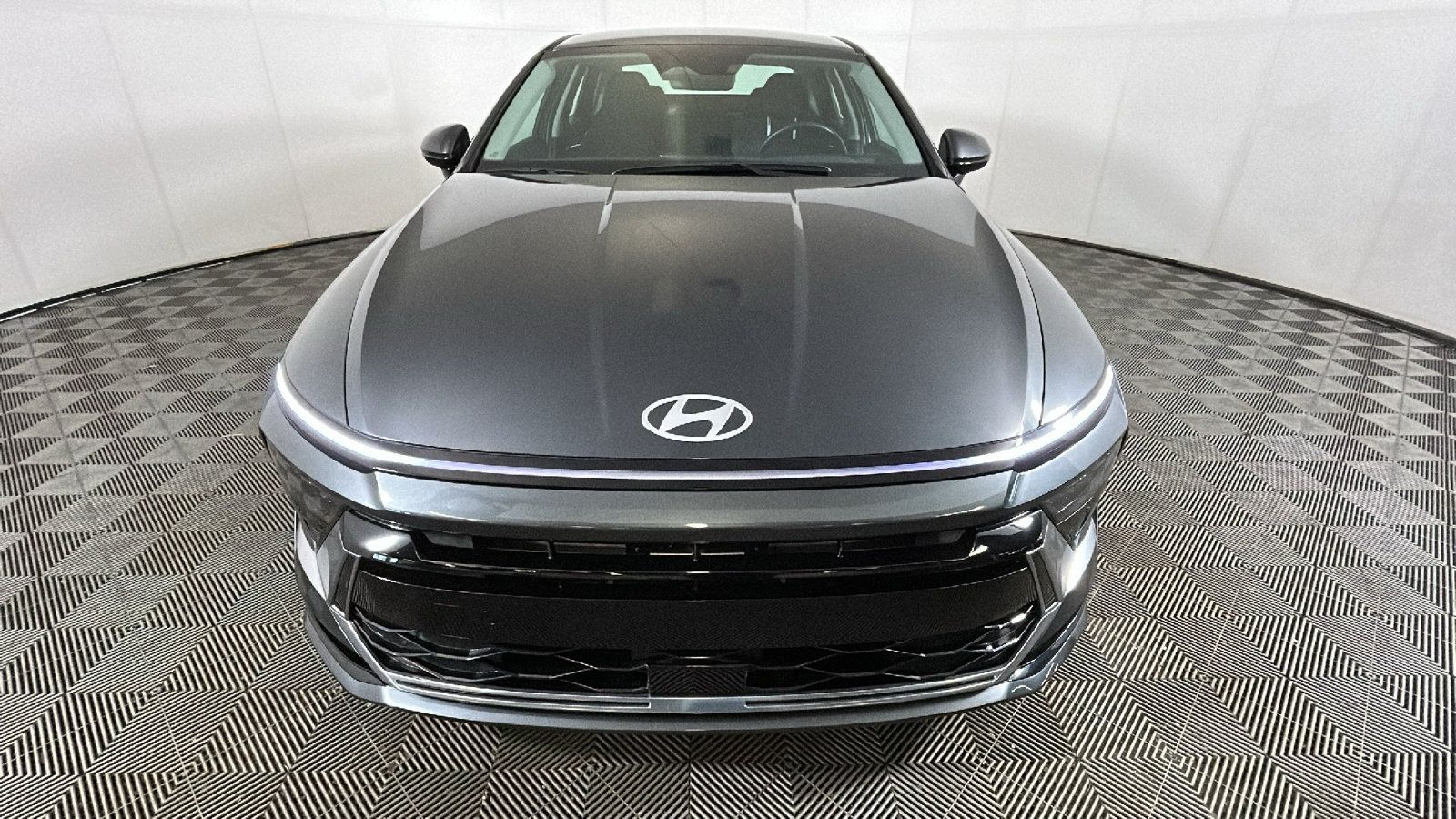 Used 2026 Hyundai Sonata SEL FWD image 8