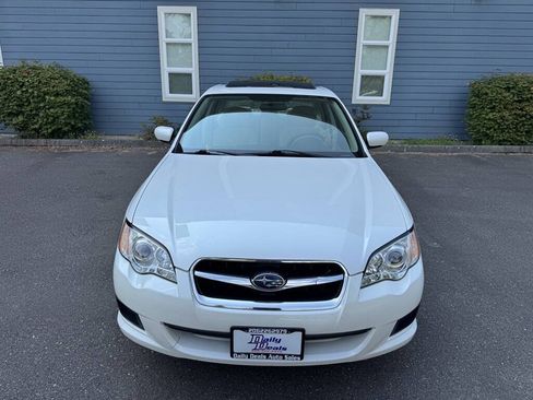 Used 2009 Subaru Legacy 2.5i Special Edition AWD/4WD image 9