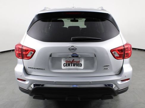 Certified 2020 Nissan Pathfinder SL image 10