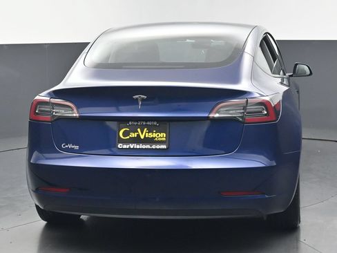 Used 2023 Tesla Model 3 Standard Range RWD image 3