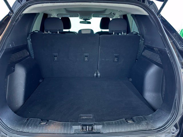 Used 2021 Ford Escape SE w/ Cold Weather Package FWD image 10