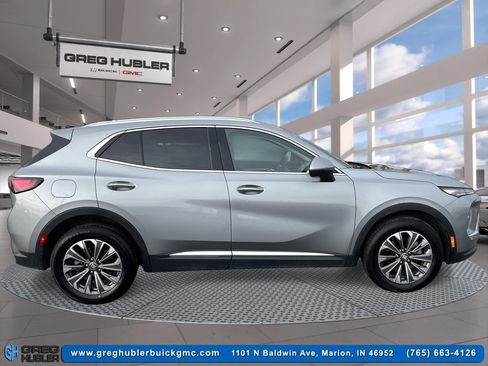 Used 2024 Buick Envision Preferred image 4