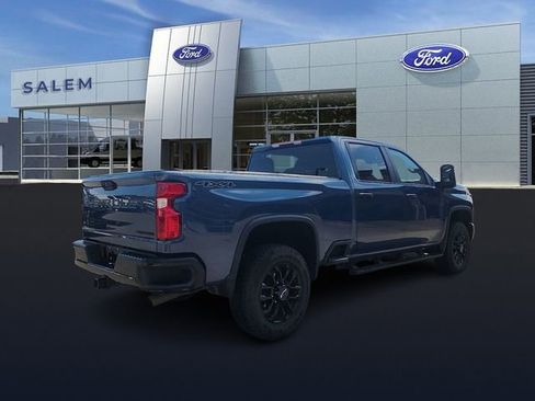 Used 2025 Chevrolet Silverado 2500 Custom w/ Custom Convenience Package AWD/4WD image 3