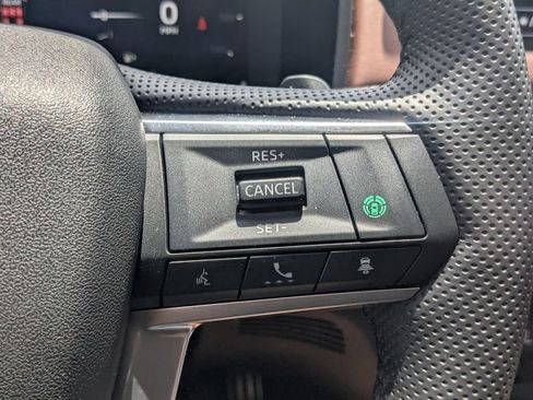 Used 2025 Mitsubishi Outlander SEL FWD image 11