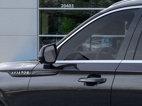 New 2026 Lincoln Aviator 2WD image 20