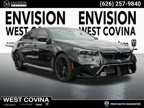 Used 2025 BMW M5 w/ Executive Package image 1